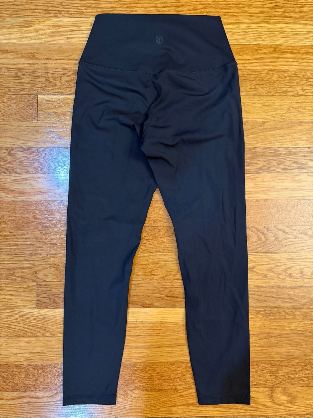 Born Primative High Waisted 7/8 Activewear Leggings in Black - Youth Size Large